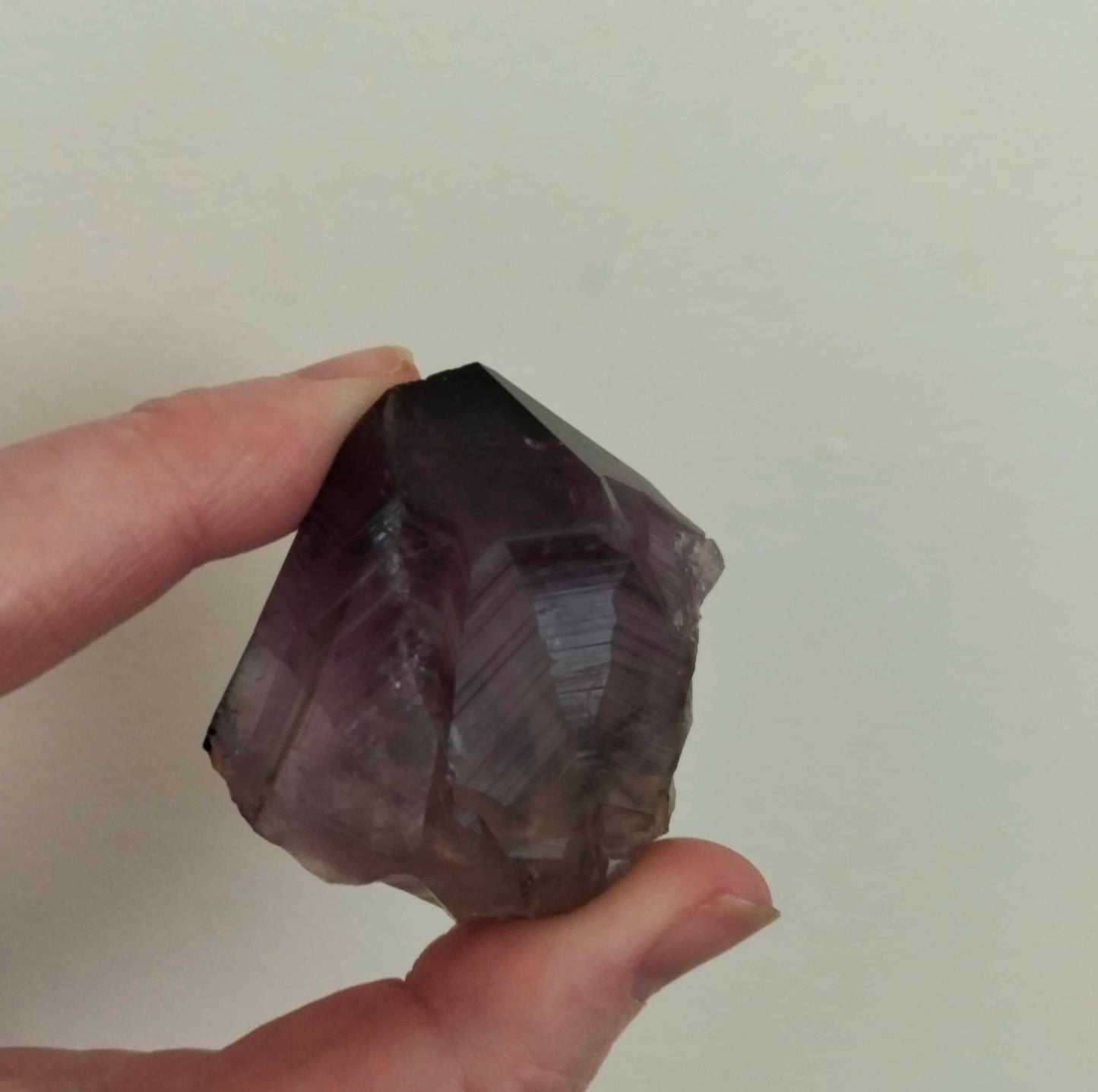 Australian Amethyst crystal, adorned with inclusions and zoning of amethyst, showcase the unique geological processes at play. Unearthed from this distinctive Australian mine, each amethyst point holds a piece of history and inherent beauty.