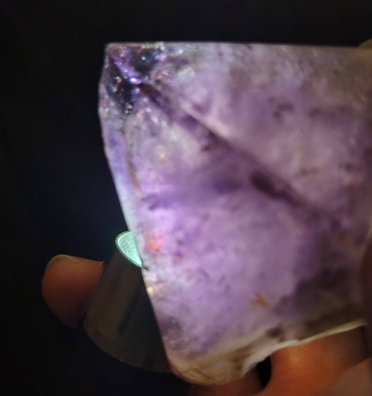 Australian Amethyst crystal, adorned with inclusions and zoning of amethyst, showcase the unique geological processes at play. Unearthed from this distinctive Australian mine, each amethyst point holds a piece of history and inherent beauty.