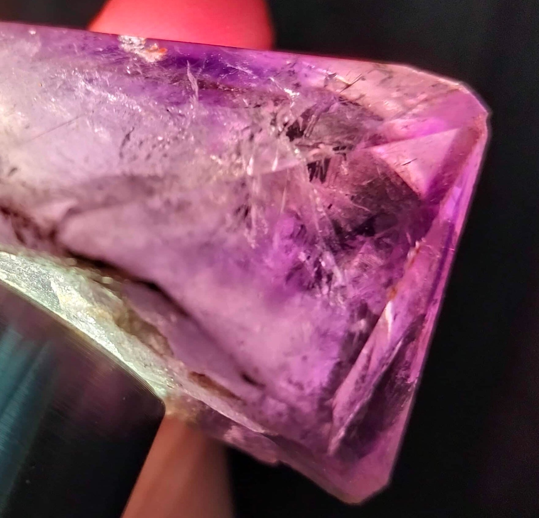 amethyst crystal, adorned with inclusions and zoning of amethyst, showcase the unique geological processes at play. Unearthed from this distinctive Australian mine, each amethyst point holds a piece of history and inherent beauty.