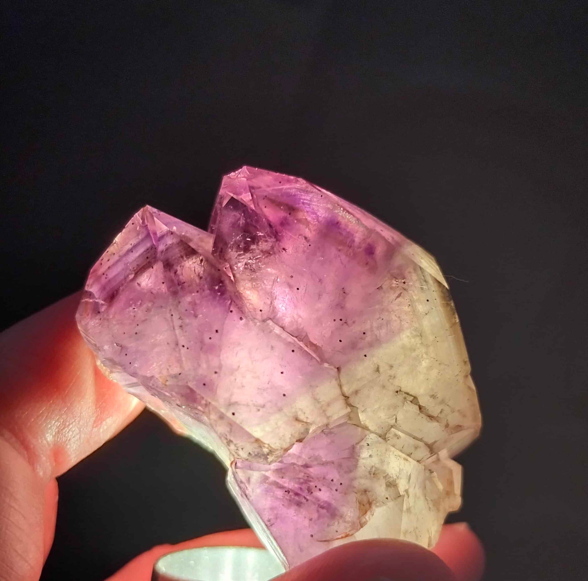 Australian Amethyst crystal, adorned with inclusions and zoning of amethyst, showcase the unique geological processes at play. Unearthed from this distinctive Australian mine, each amethyst point holds a piece of history and inherent beauty.