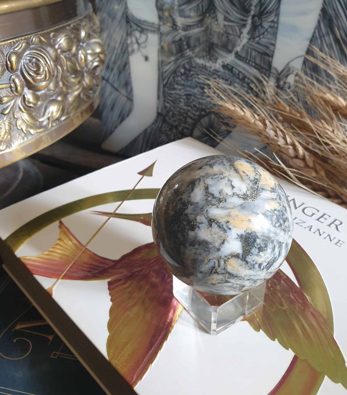 Canadian Pinolite Sphere – Oliver's Stone