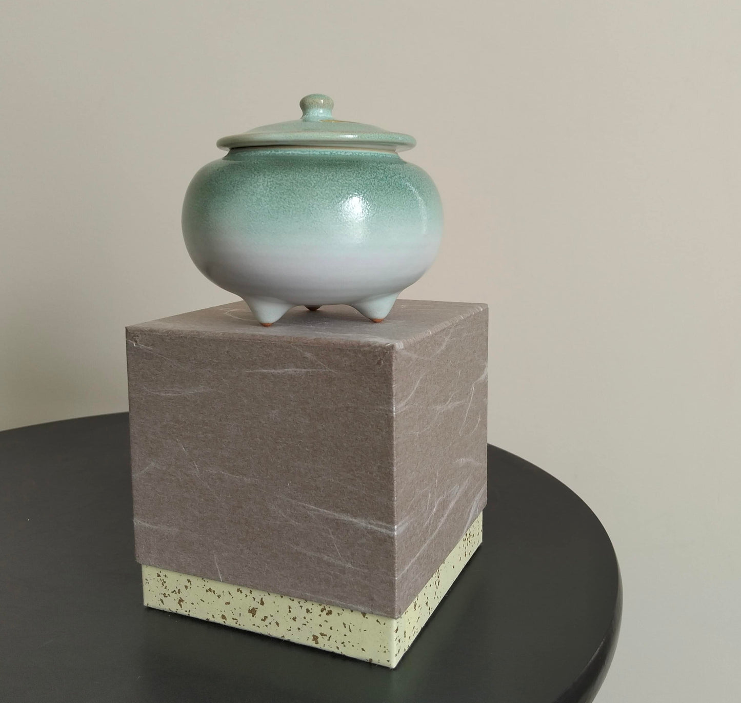 Hakuyo Hukioribe Incense Burner