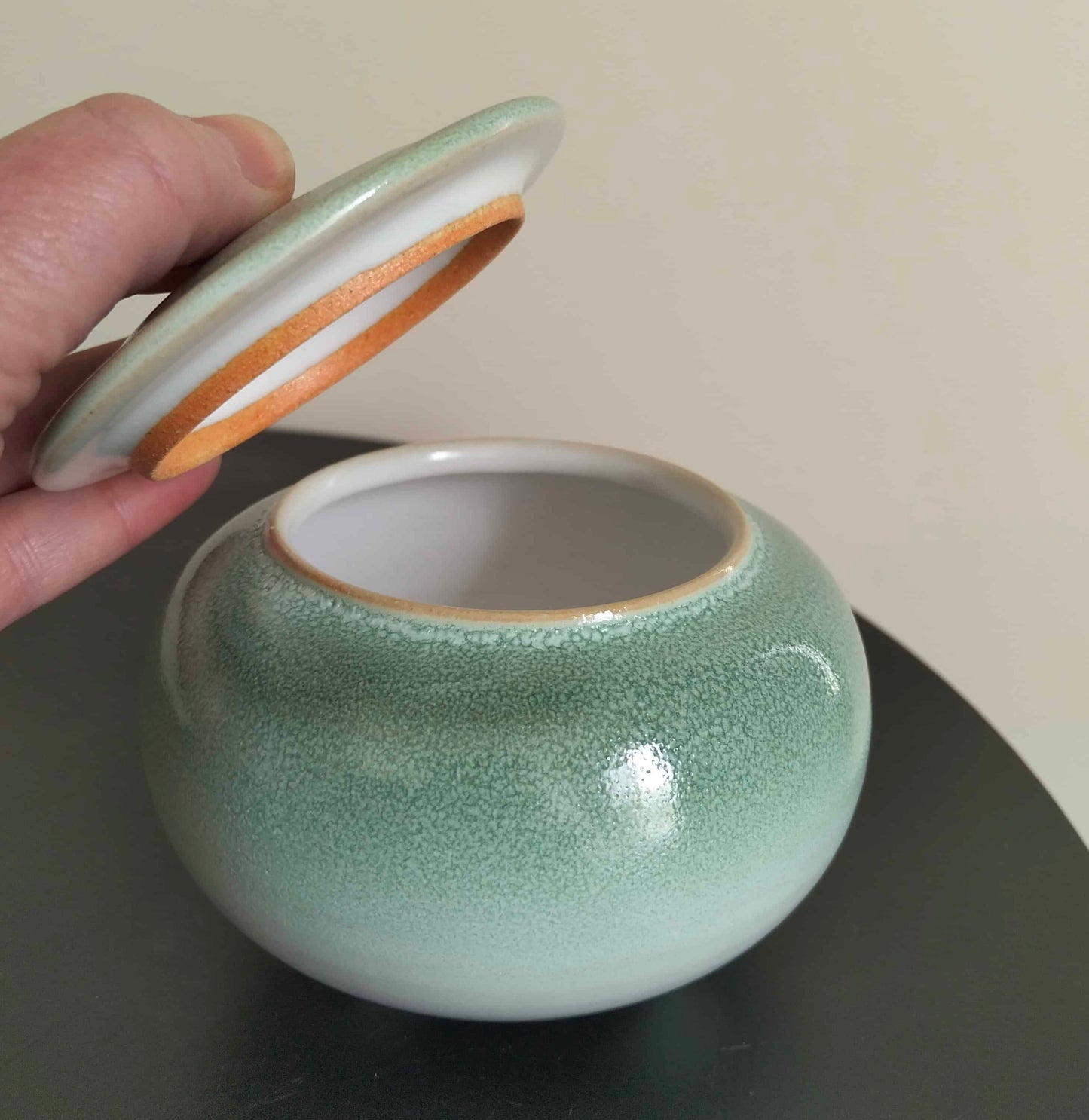 Hakuyo Hukioribe Incense Burner