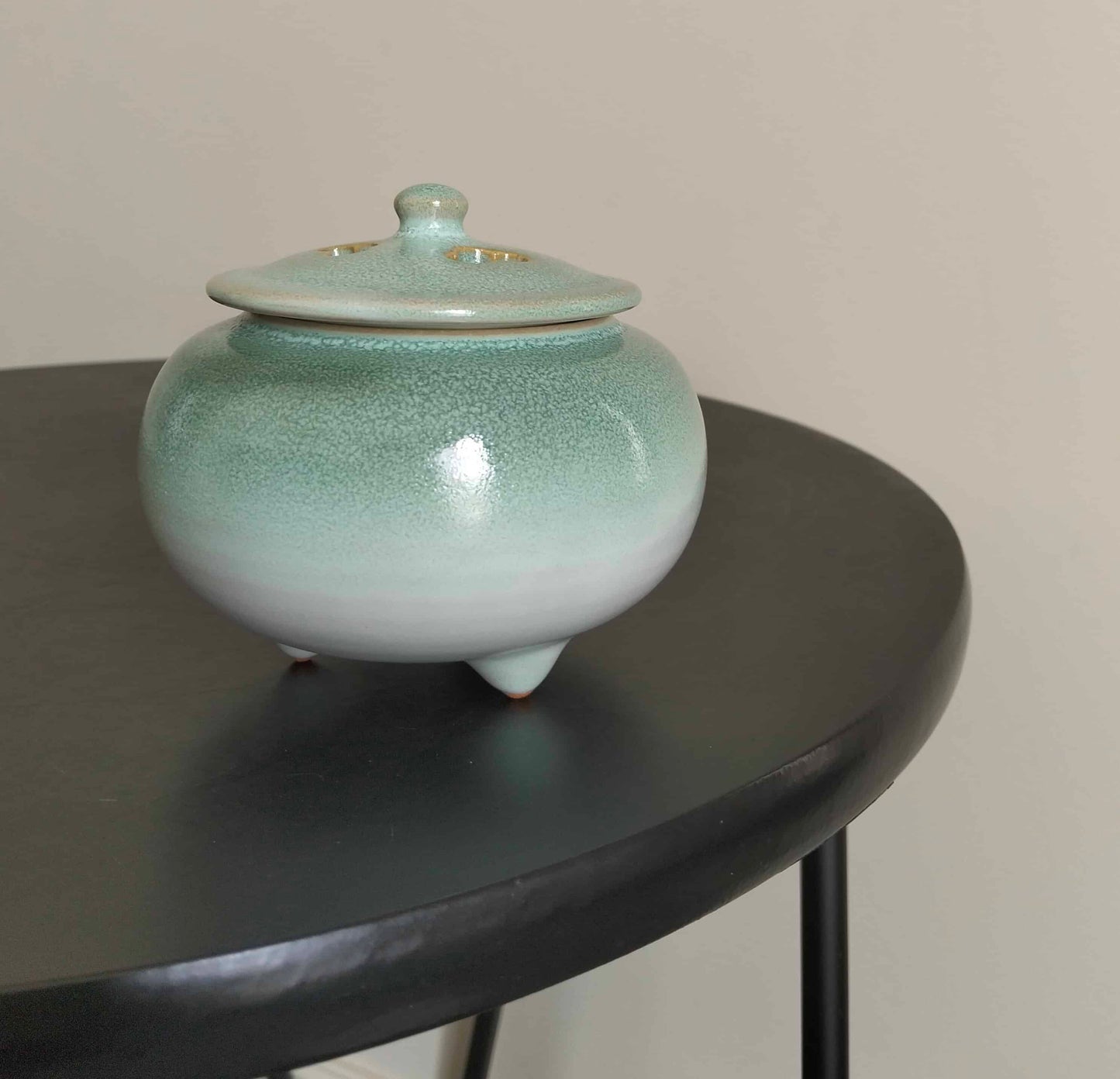 Hakuyo Hukioribe Incense Burner